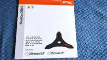 Trójząb STIHL BrushCut 250-3