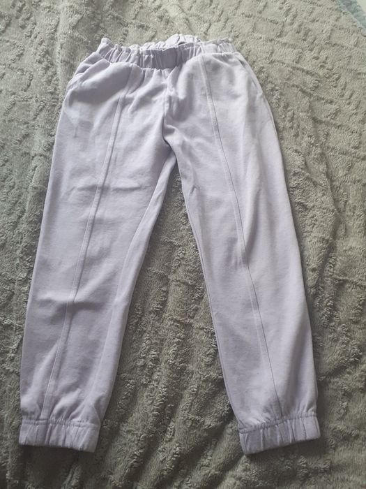 Spodnie dresowe r. 140 4F