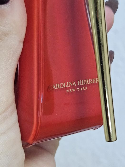 Very Good Girl Carolina Herrera оригінал