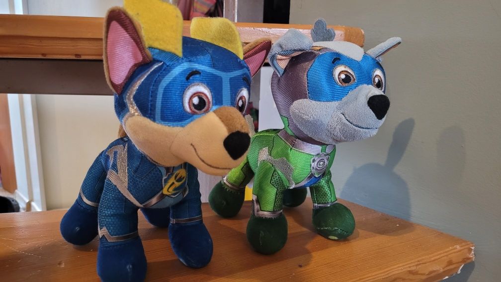 2 kosmo pieski Rocky i Chase.Paw Patrol.Psi Patrol.