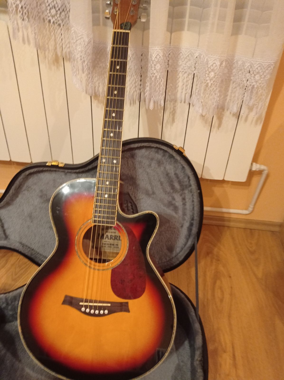 Gitara elektro akustyczna Marris