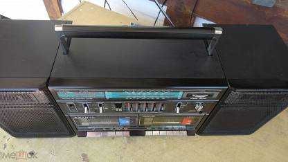 Магнитола Sanyo MTW-5, работает. 3800 и 2000 грнн.