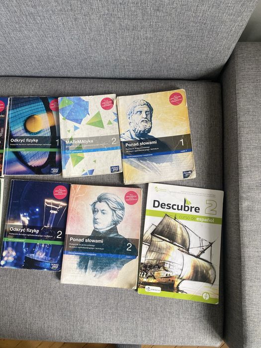 Podręczniki 1 i 2 klasa liceum nowe i używane