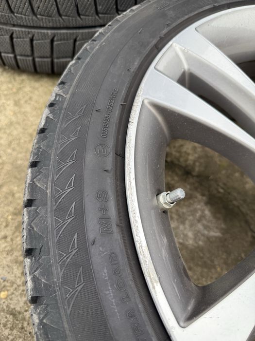 Диски з зимовою резиною BMW F30, F32, F36 235/45/R18