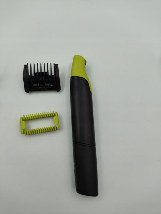 Philips OneBlade 360 QP4631 trymer golarka wodoszczelny uszkodzony