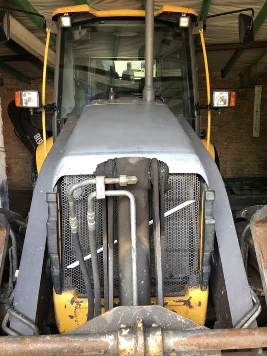 Послуги ескаватора-навантажувача