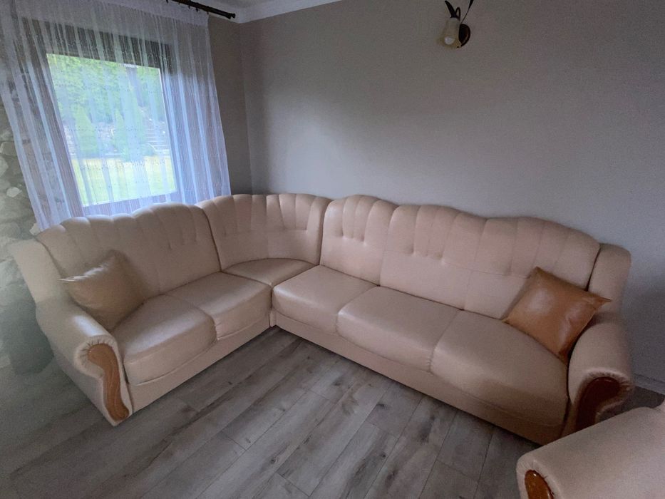 Komplet wypoczynkowy 1-2-3 z pufą oraz fotelem