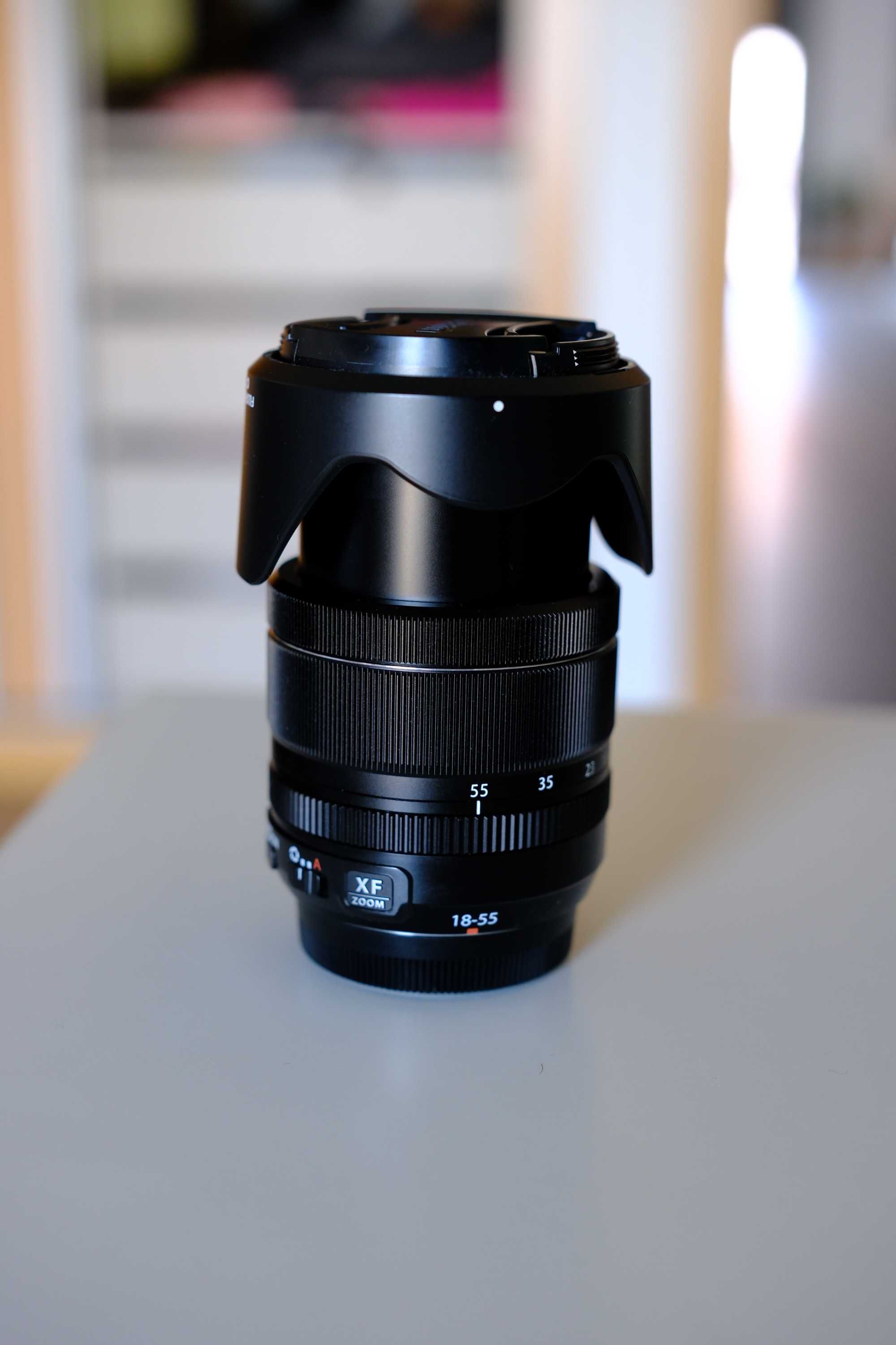 Objetiva Fuji XF 18-55mm f/2.8-4 R LM OIS (Nova)