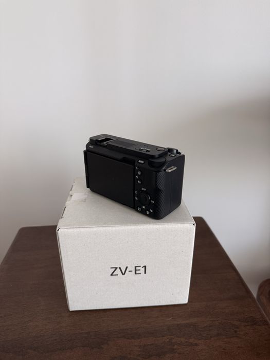 Sony ZV-E1 – Como Nova, Com Garantia