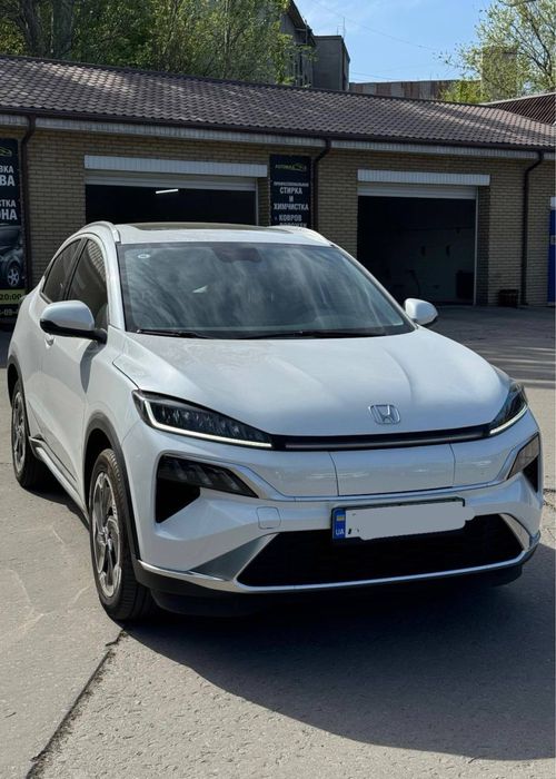 Аренда авто Honda MN-V 2024