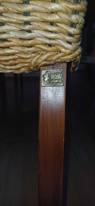 Mesa e Cadeiras Banak (madeira natural em TECA)