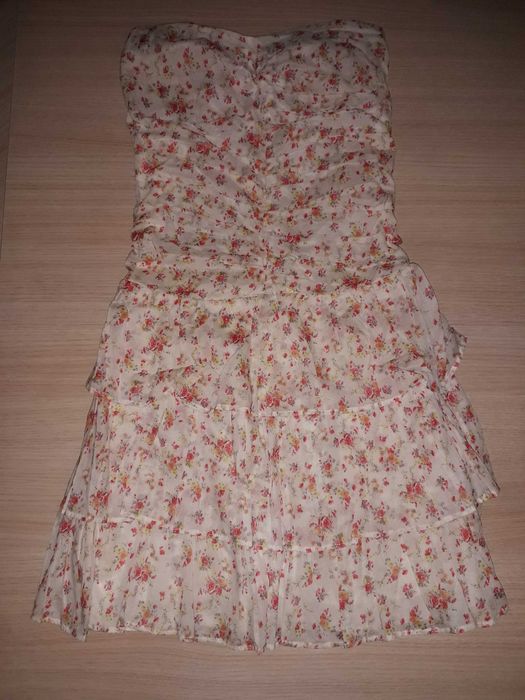 Vestidos de verão - Mango & Bershka