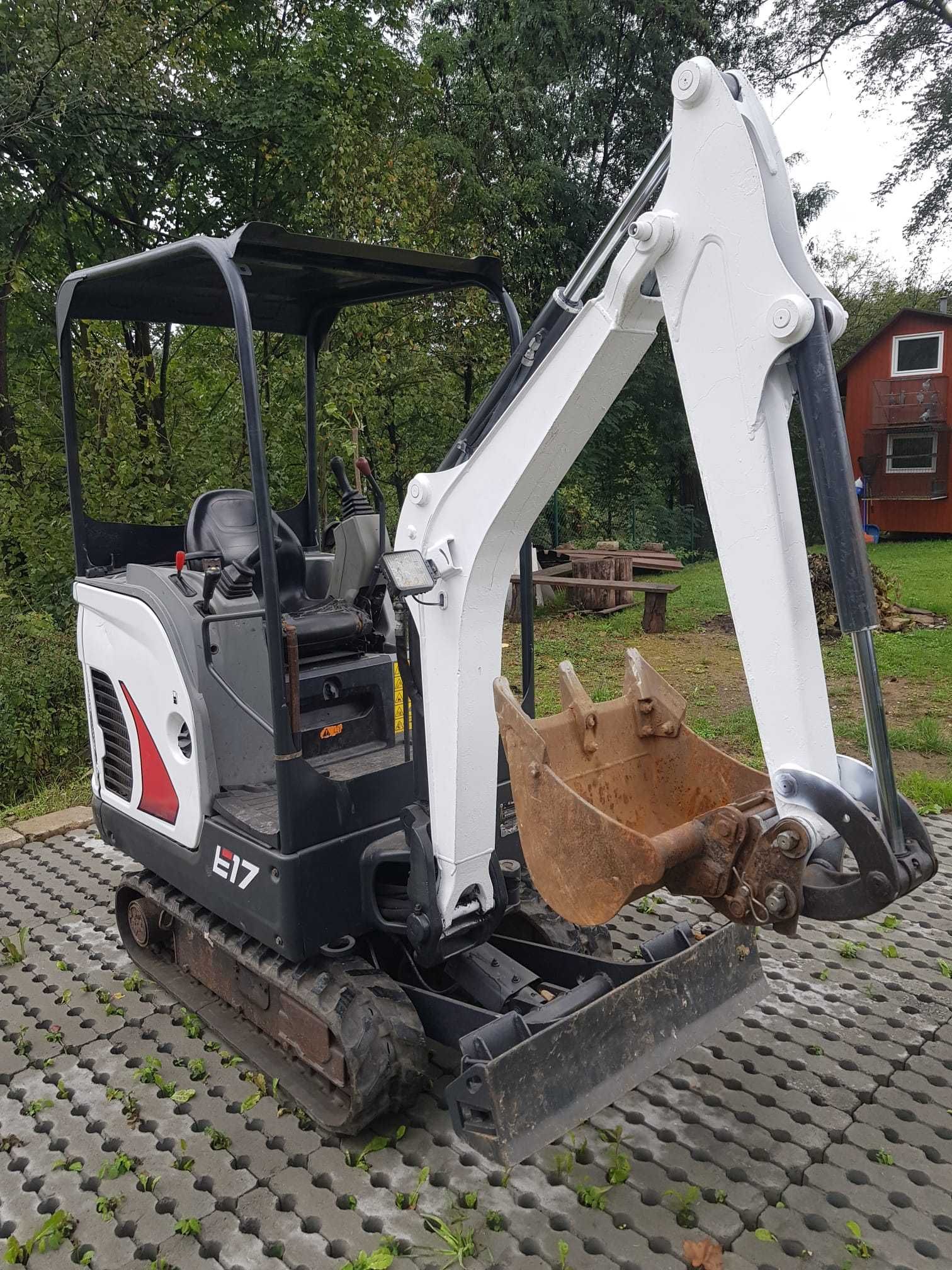Minikoparka  Bobcat, E17, 2015