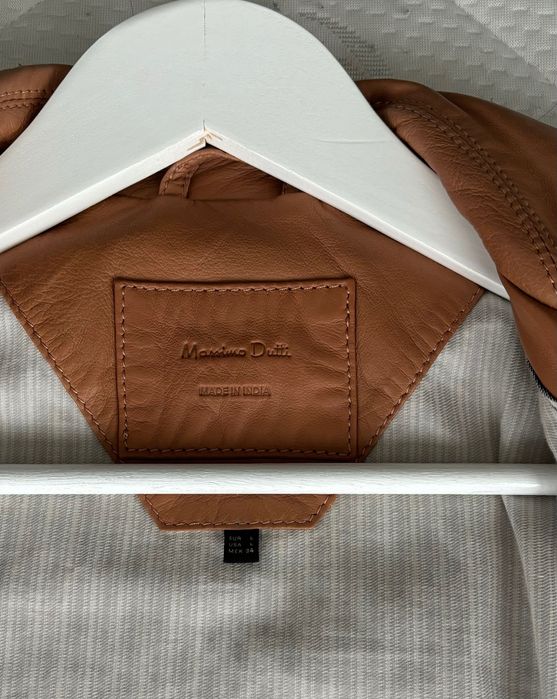 Шкіряна куртка Massimo Dutti