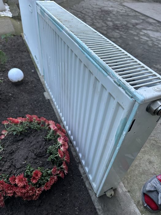 Стальной радиатор (2 шт) buderus, korado. Радиаторы