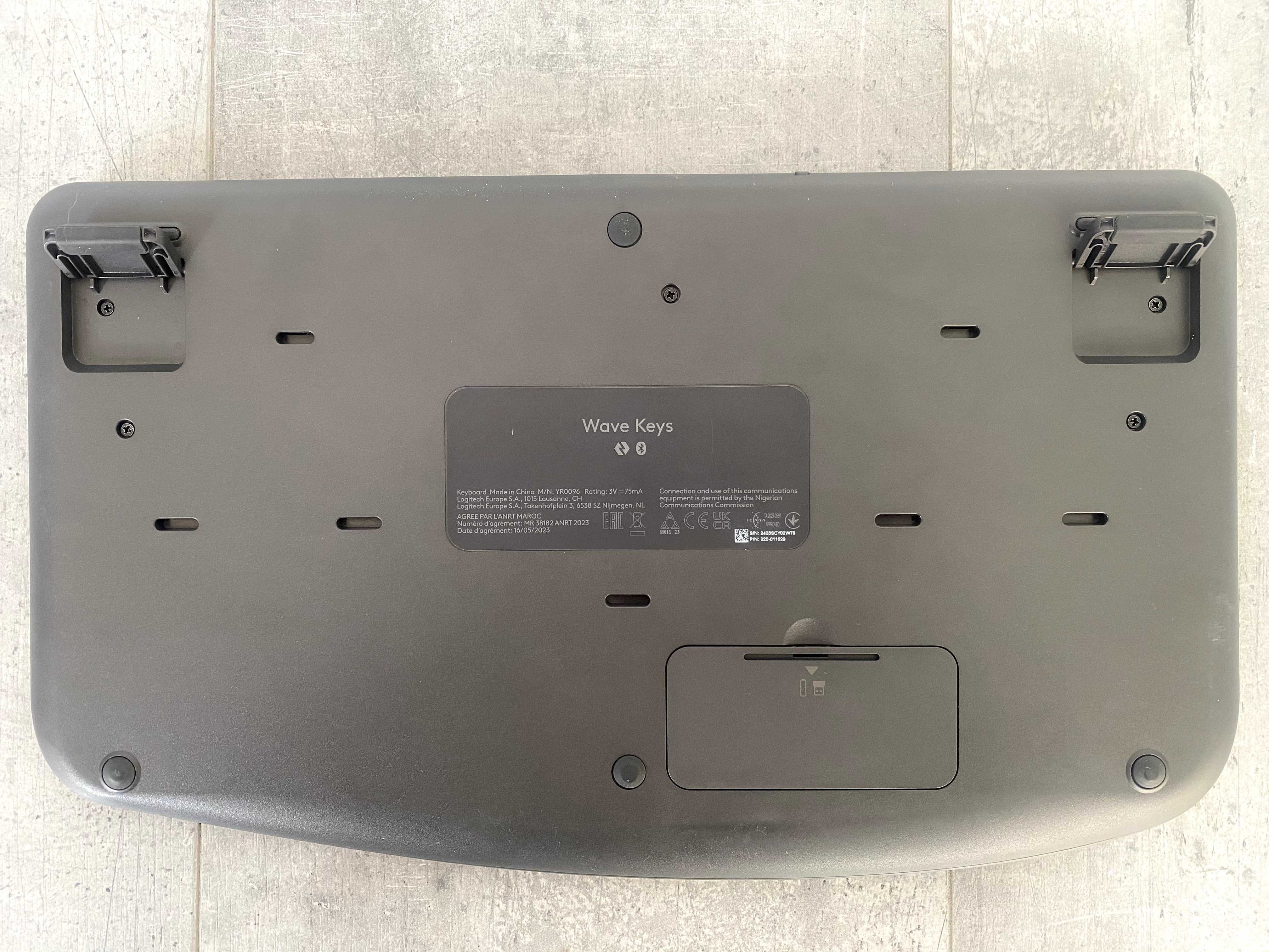 Klawiatura LOGITECH Wave Keys