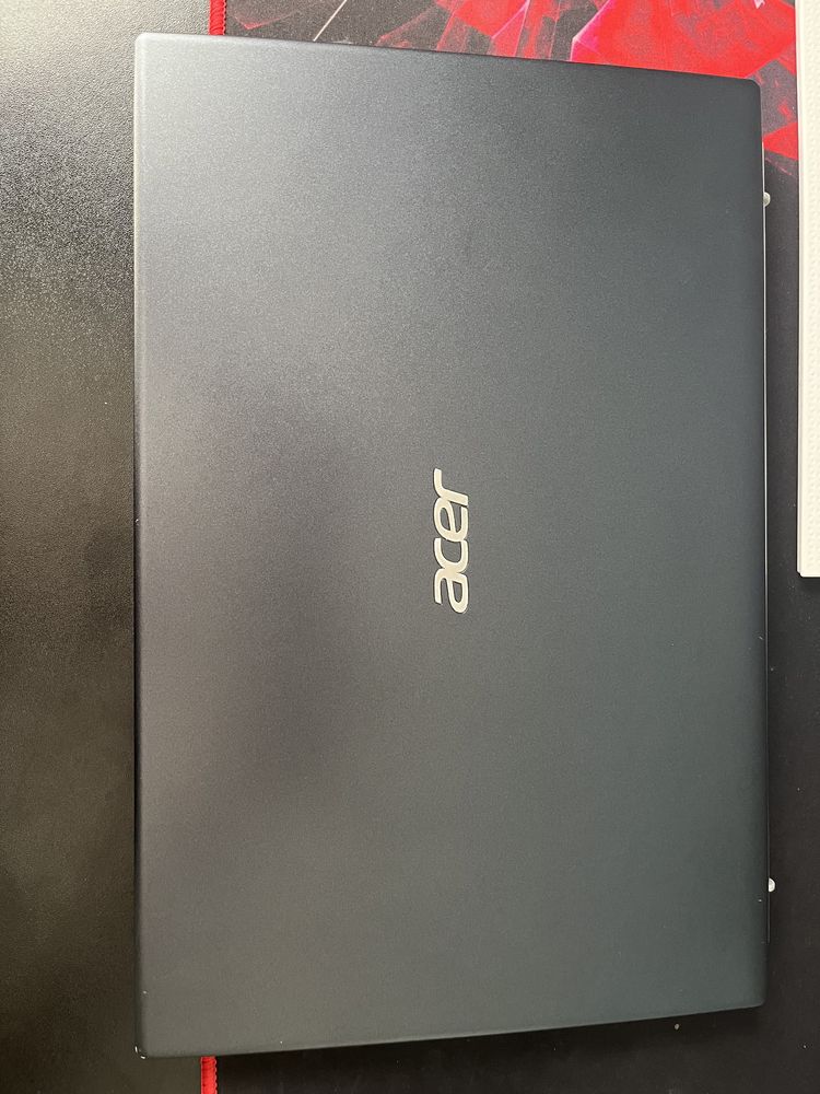 nowy laptop Acer extensa 15