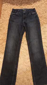 Jeansy chłopięce r. 152 cm