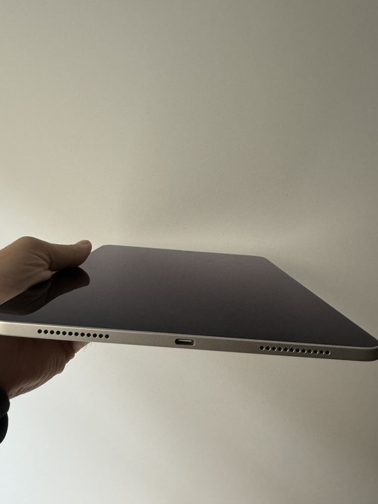 Apple - iPad Air (5gen) WiFi 64GB (Luz das Estrelas)