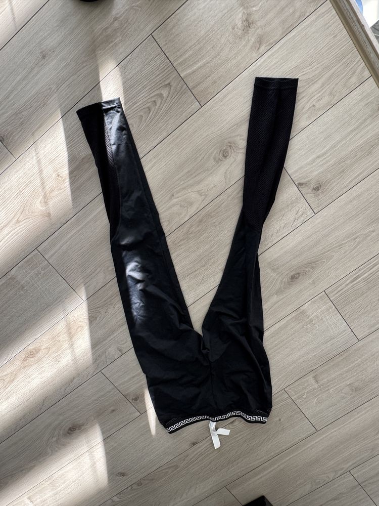 Legginsy Versace M czarne elastyczne oryginalne