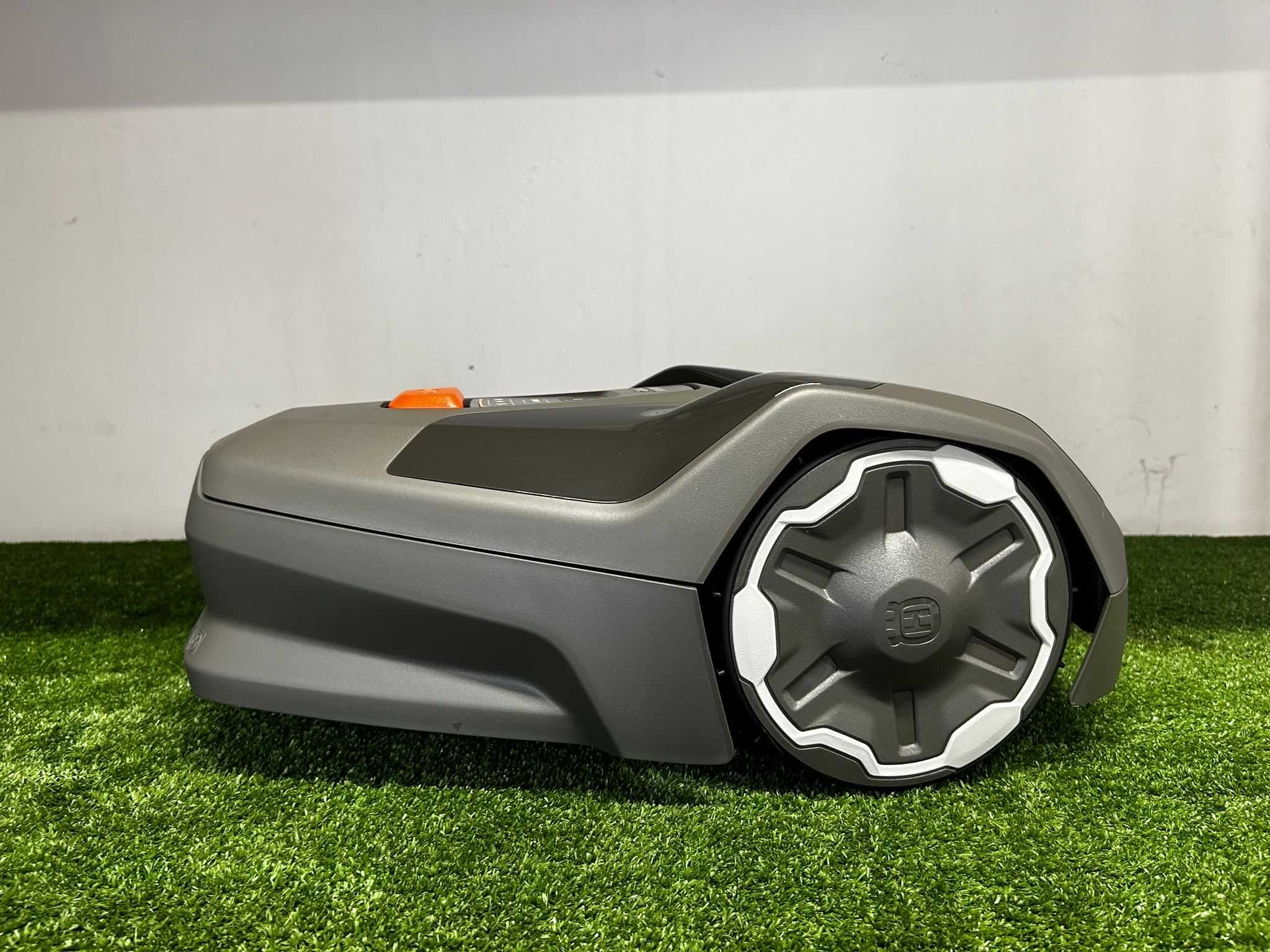 NOWY Robot koszący HUSQVARNA ASPIRE™ R4 Do 400m2