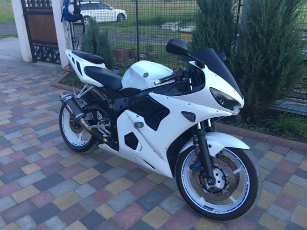 Мотоцикл Yamaha-R-6