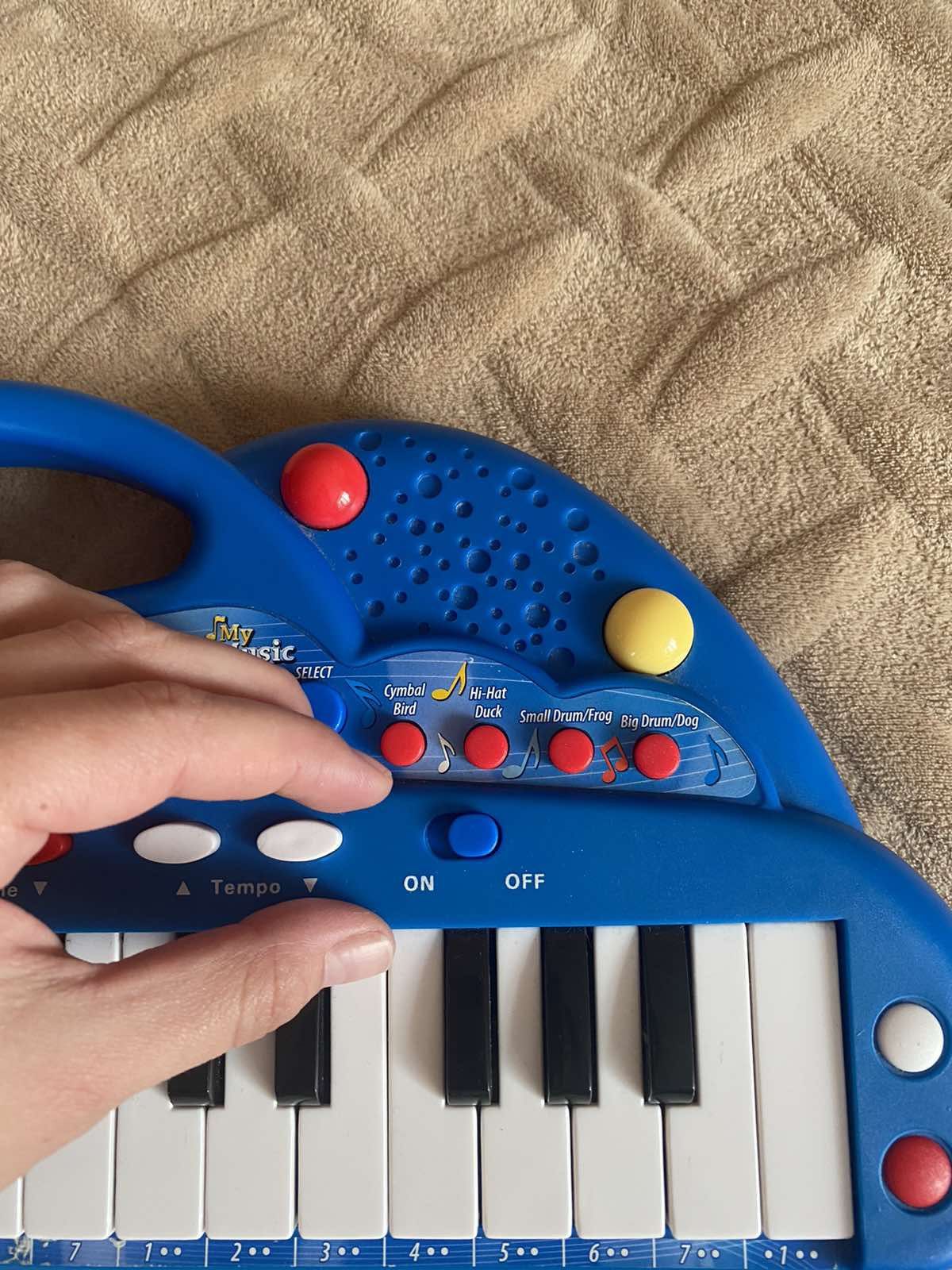 Музична іграшка піаніно