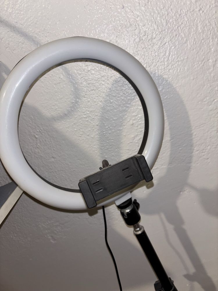 Ring Light.