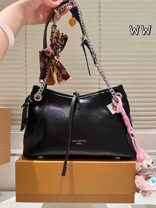 Torebka Louis Vuitton damska torba, skóra 2371