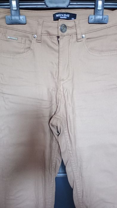 Spodnie eko skóra XS