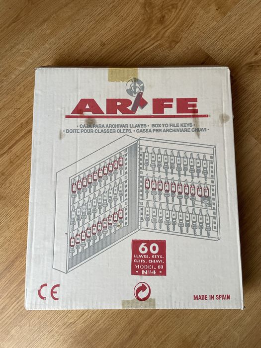Caixa de 60 Chaves - Arfe
