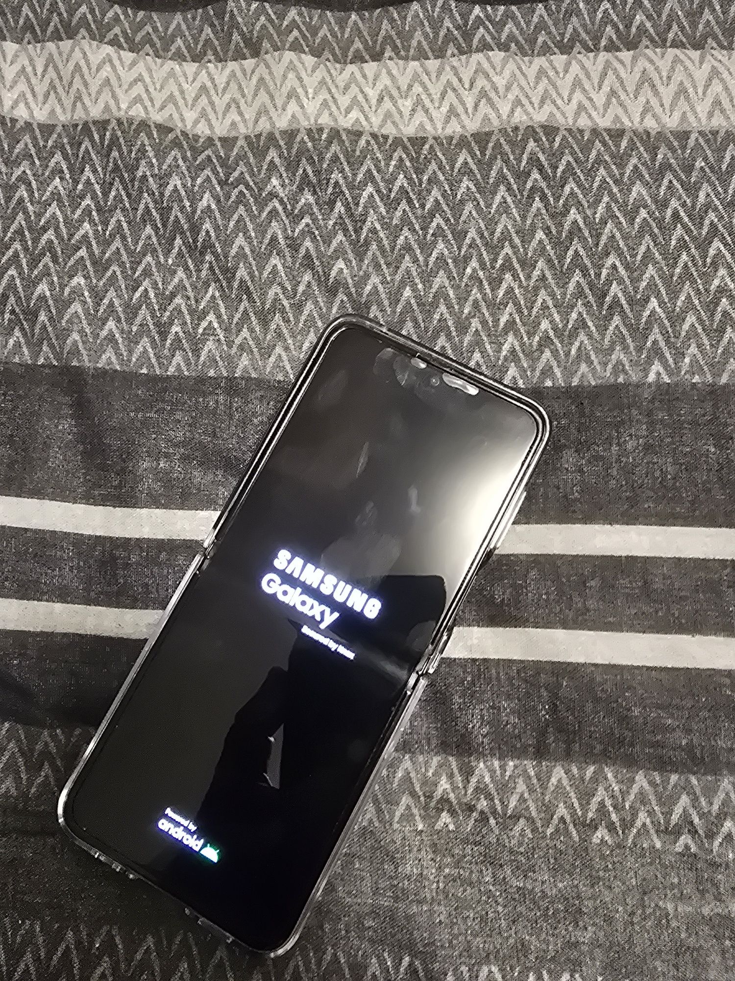 Zflip5 Samsung  semi-novo