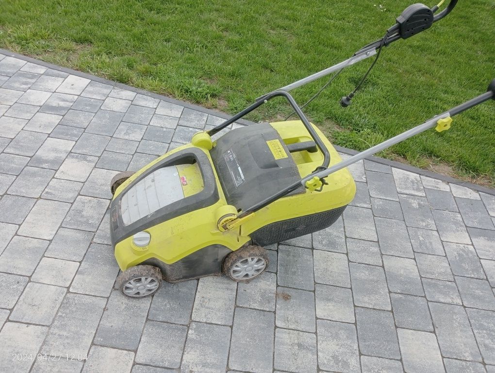 Wertykulator z areoratorem