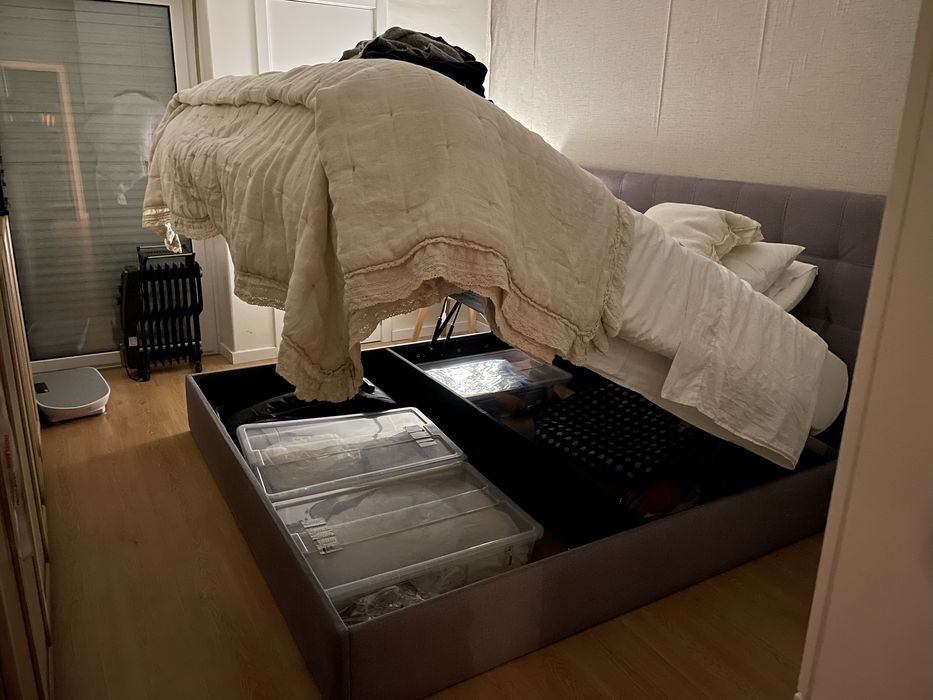 Cama de casal + colchao