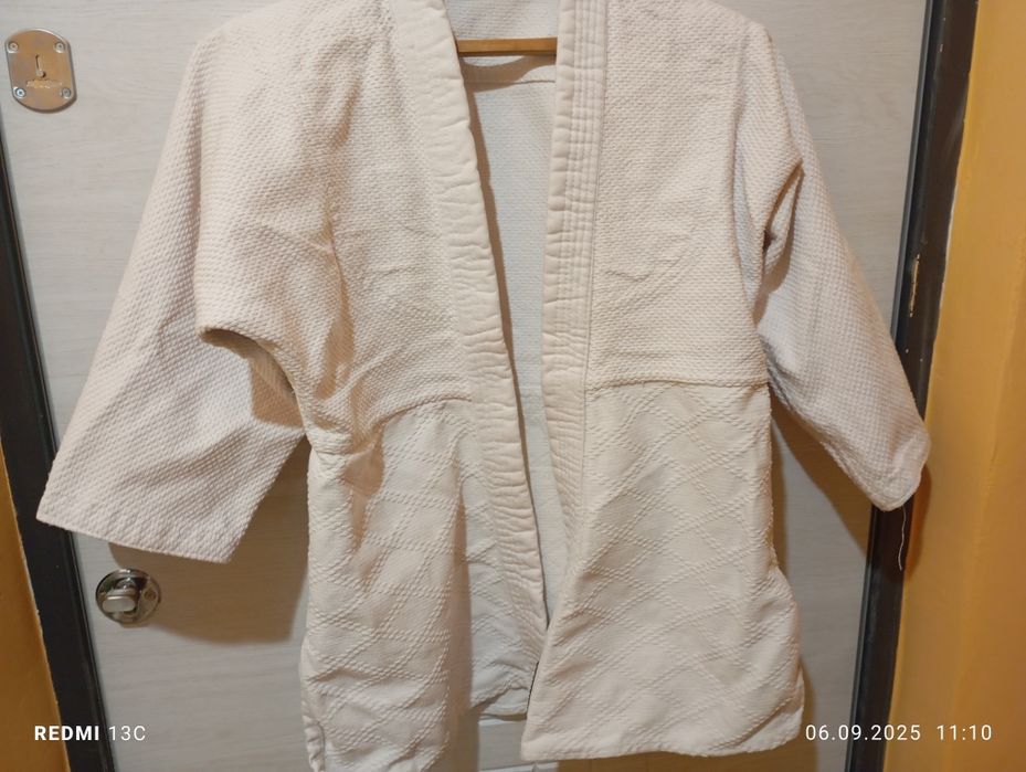 Кимано, на ребенока рост,  150, состояние хорошое