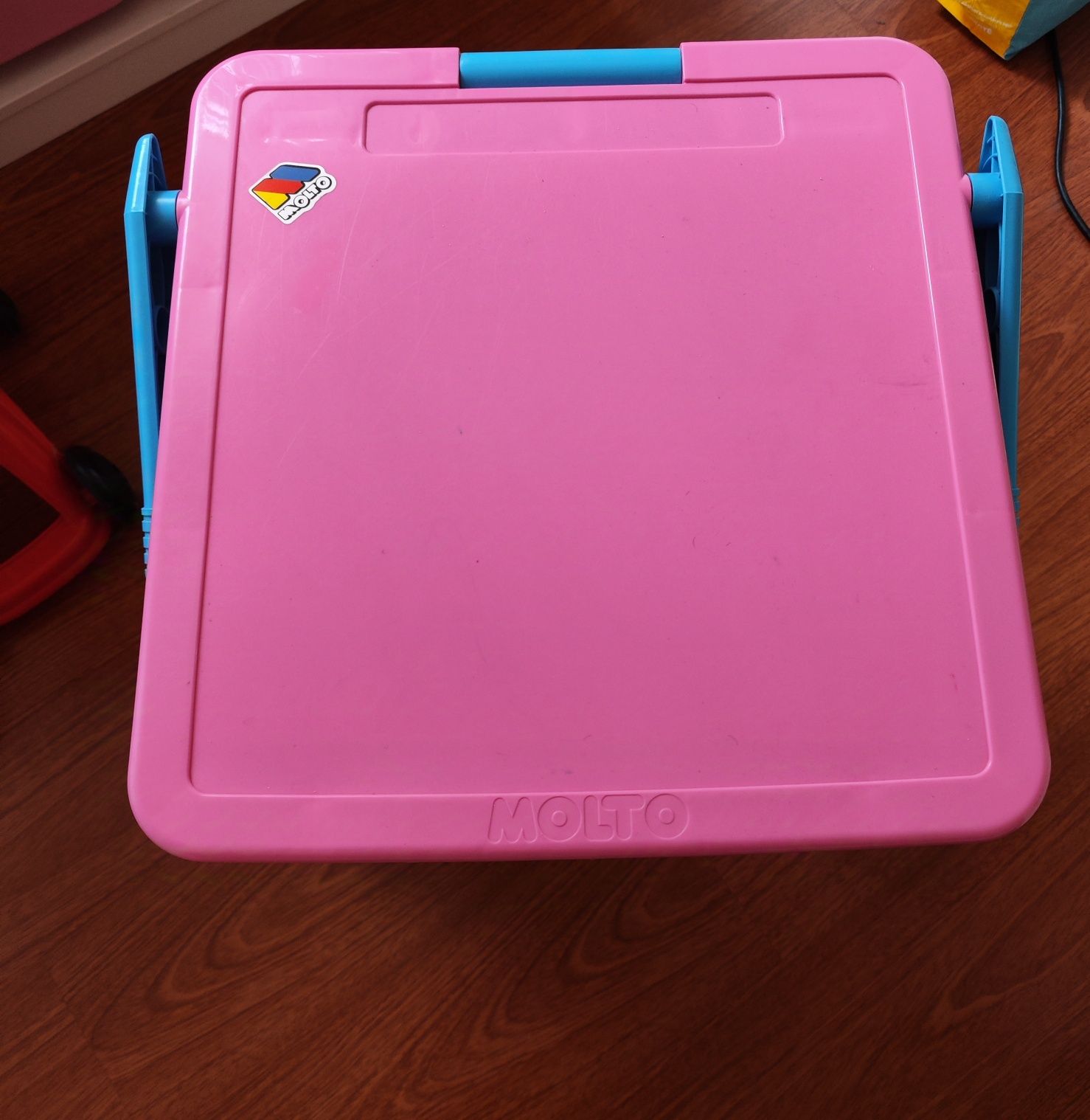 Mesa Molto Criança