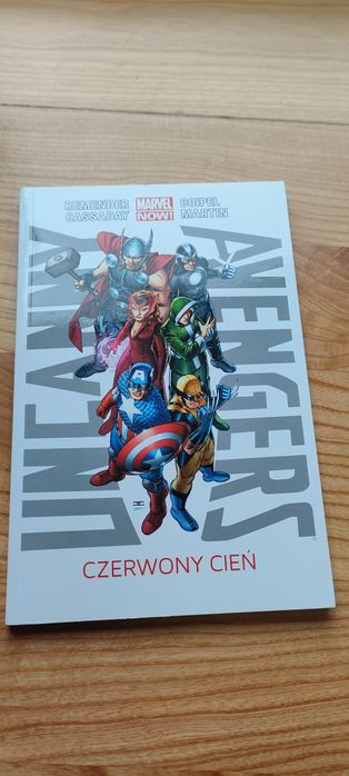 Uncanny Avengers MARVEL