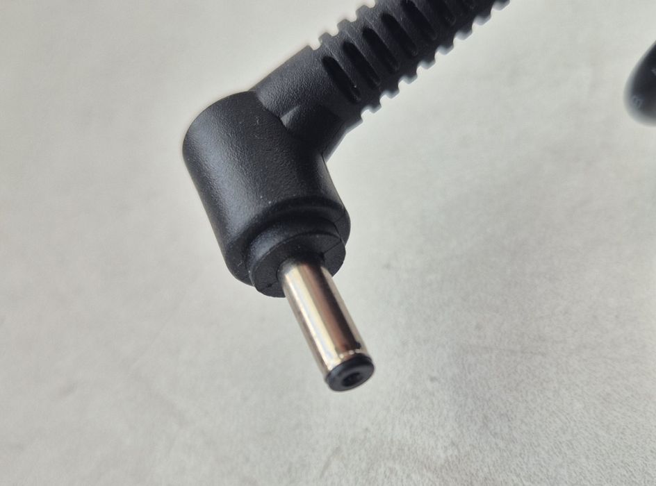 Блок живлення Asus 19V 2.37A 45W 4.0x1.35