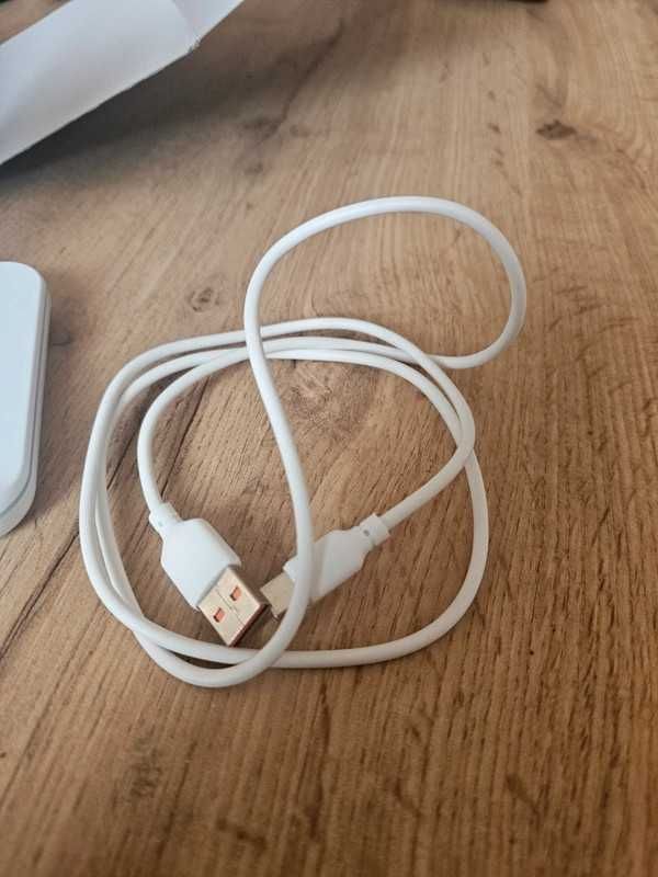 Bezprzewodowa stacja ładująca 3w1 do iPhone’a 15W