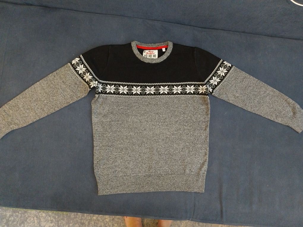 Sweter 146-152 H&M Mikołaj i inny jak nowy