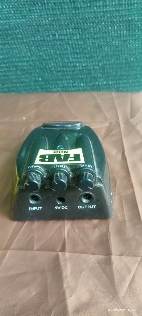 Педаль ефектів Danelectro D3 Fab Metal