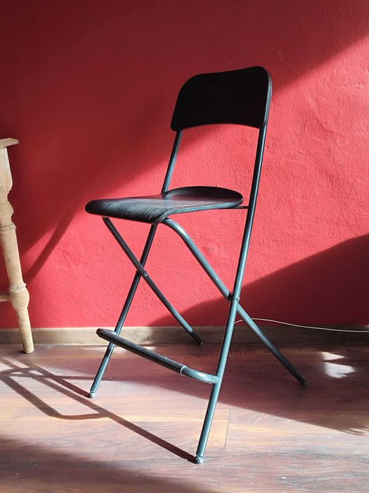Dwa krzesła barowe IKEA (FRANKLIN Taboret składany z oparciem)