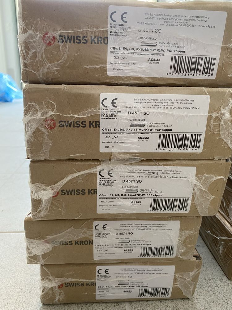 Panele Podłogowe Dąb D4571 AC5 10 mm