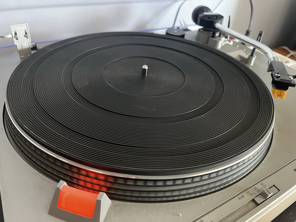 Gira Discos Panasonic SL-H401