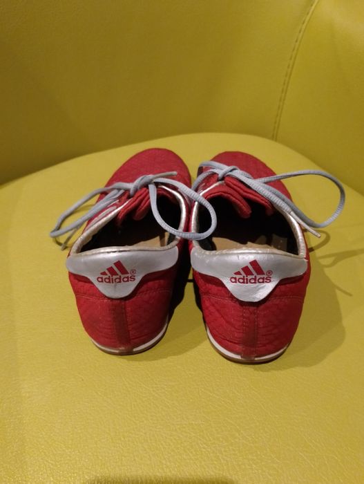 Sapatilhas vermelhas Adidas