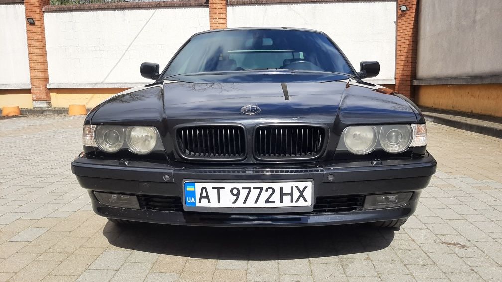 Продам BMW e38 3.0d м57 2000р рестайлинг