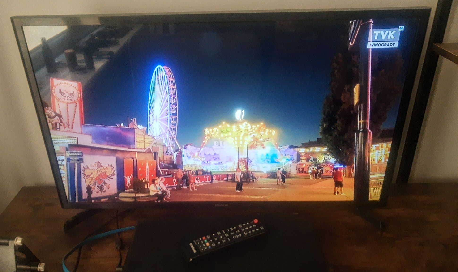 Telewizor 32" cale Samsung UE32J5000AW LED FULL HD Stan idealny