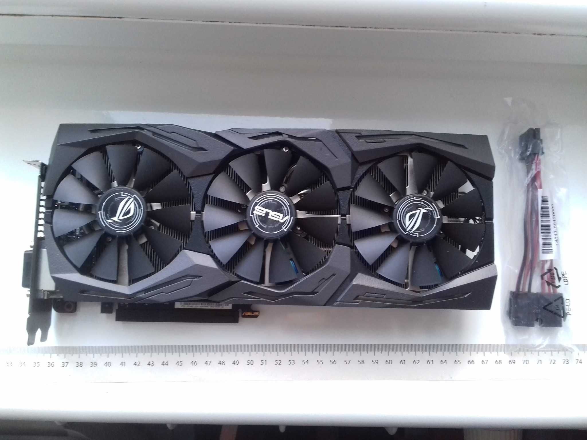 ASUS ROG STRIX GTX 1080Ti gaming 11GB GDDR5, 352bit, DVI, 2xHDMI, 2xDi