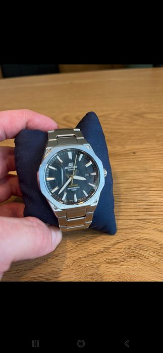 Sprzedam Casio EFR-S108D-1AVUEF