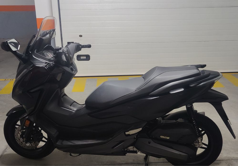 Honda Forza 125